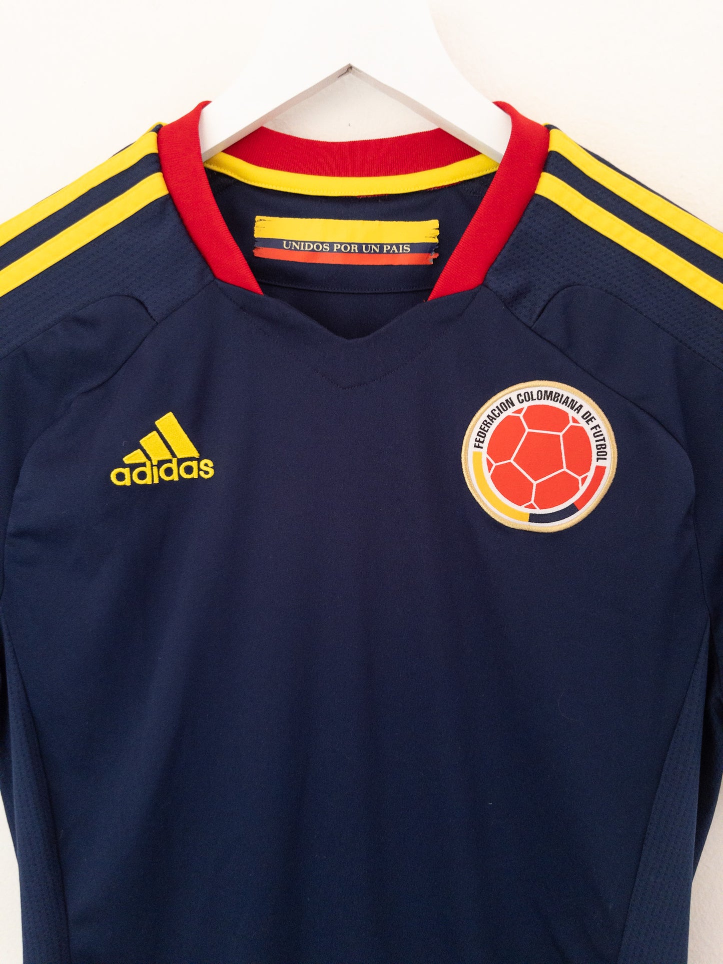 2011 Colombia Away