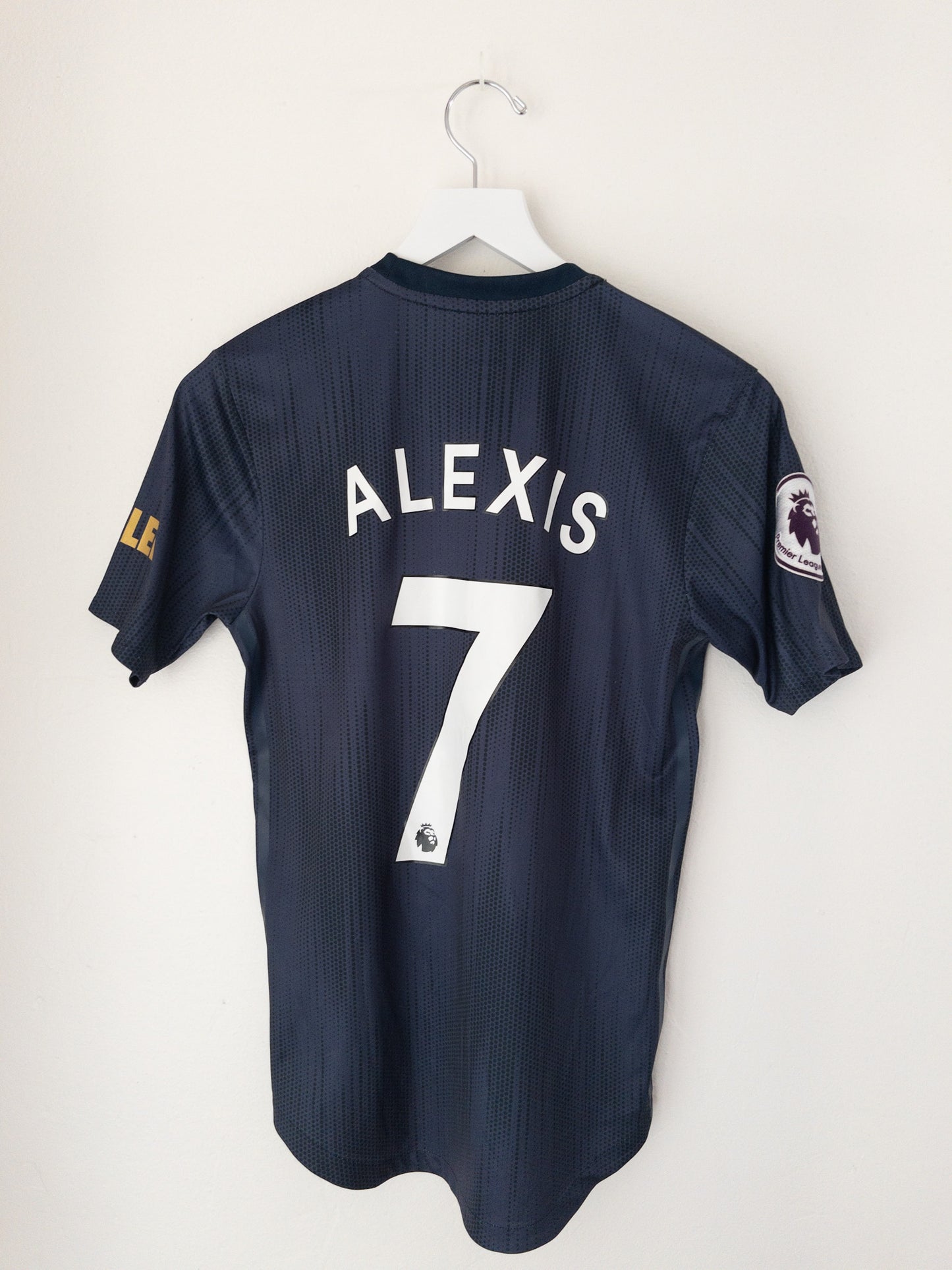 2018-19 Manchester United Alexis Sánchez Third